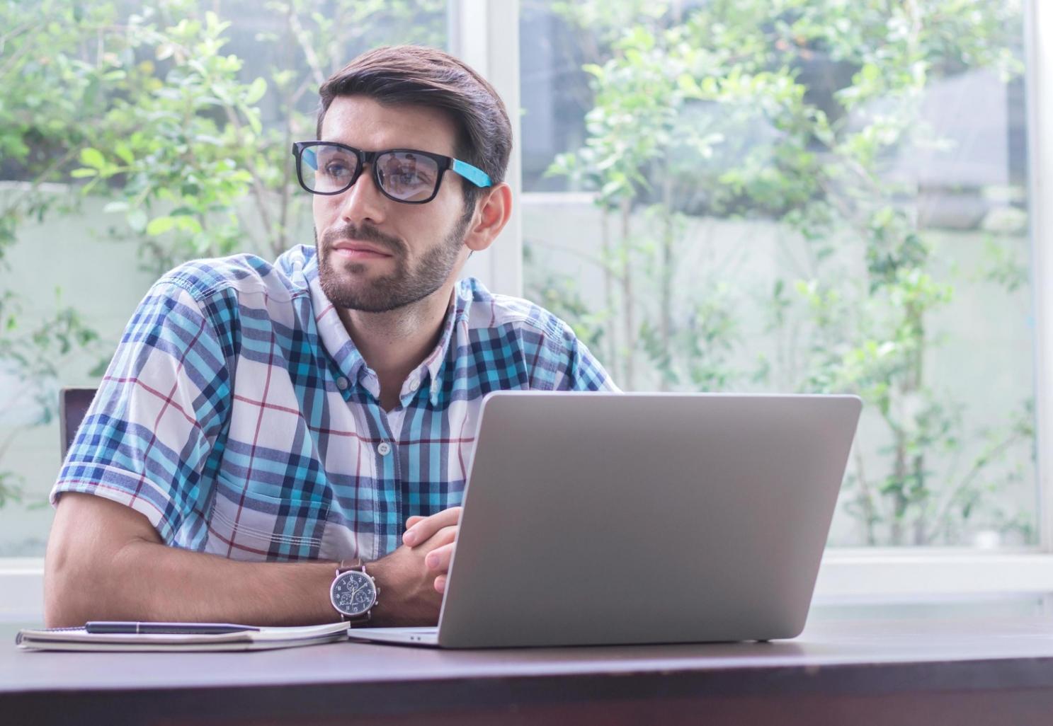 Free Audit Tools Versus Paid Services for Education Sites